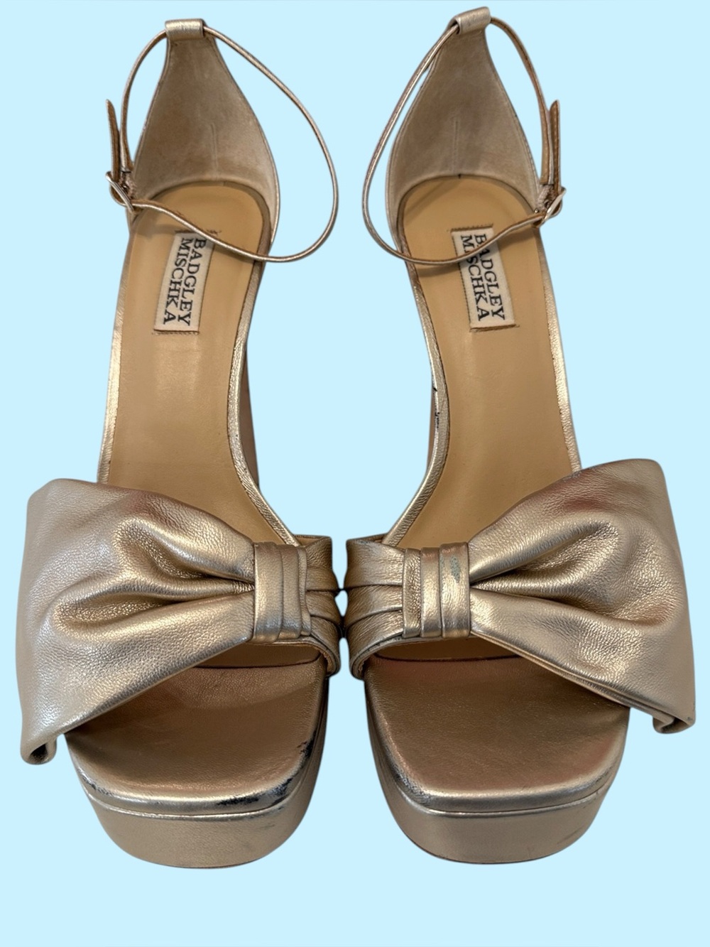 Badgley Mischka Metallic Gold Platform Knot Bow Sandals Size 8 Pre Loved